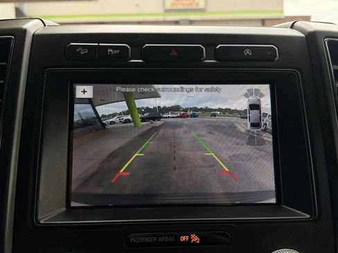 Used 2019 Ford Expedition Max Limited AWD/4WD image 9