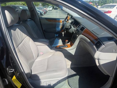 Used 2005 Lexus ES 330 image 13
