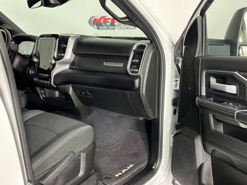 Used 2024 RAM 2500 Big Horn w/ Night Edition AWD/4WD image 30
