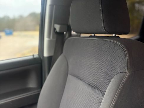 Used 2019 Chevrolet Silverado 2500 LT w/ LT Convenience Package image 12