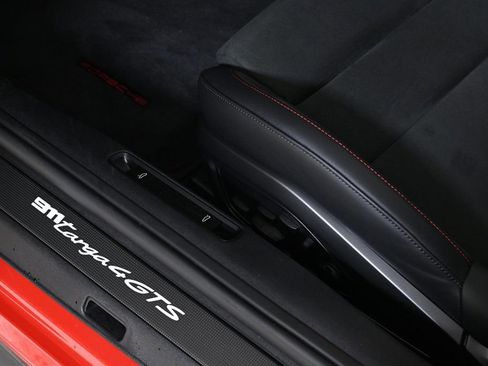 Certified 2026 Porsche 911 Targa 4 GTS image 29
