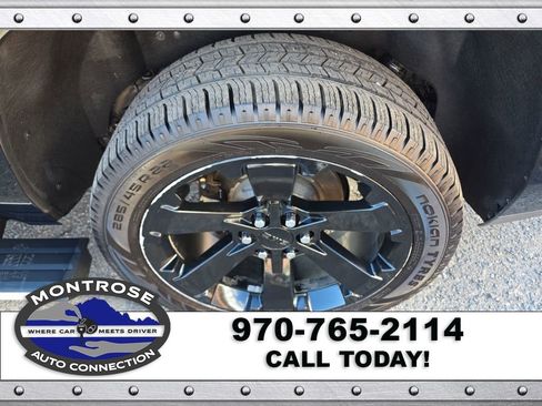 Used 2017 GMC Yukon Denali w/ Open Road Package image 43