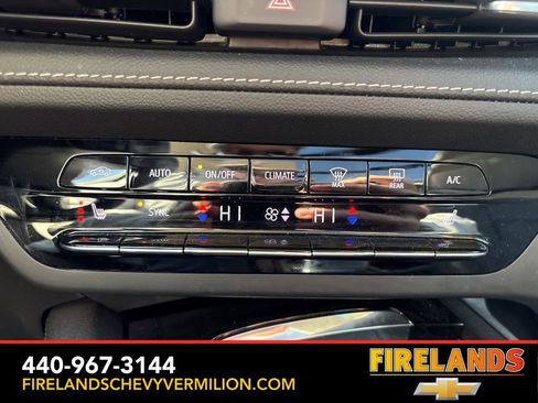 Used 2023 Buick Envision Essence w/ Sport Touring Package image 20