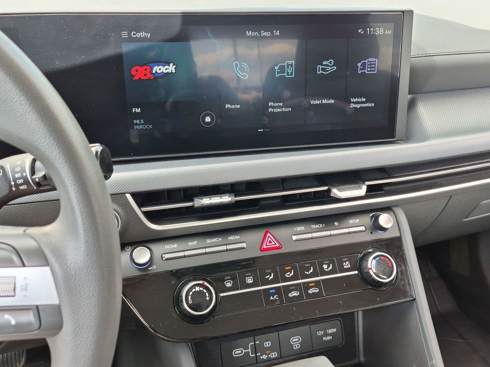 Used 2025 Hyundai Sonata SE FWD image 26