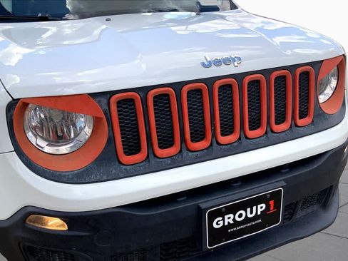 Used 2017 Jeep Renegade Sport w/ Power & Air Group FWD image 33
