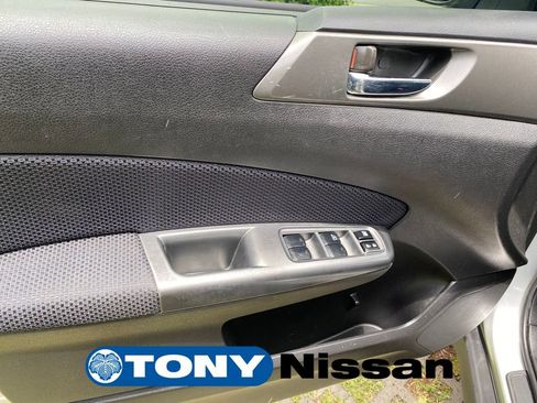Used 2011 Subaru Forester 2.5X Premium AWD/4WD image 13