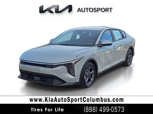 New 2026 Kia K4 FWD image 1
