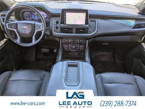 Used 2023 Chevrolet Suburban LT AWD/4WD image 13