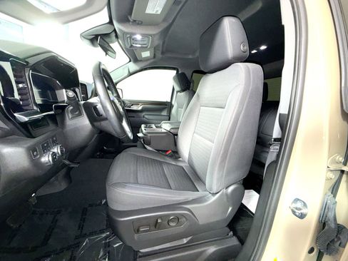 Used 2023 GMC Sierra 1500 Elevation AWD/4WD image 13