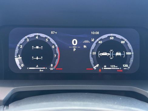 New 2026 Toyota Tacoma Limited AWD/4WD image 14