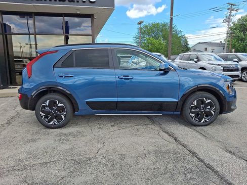 New 2026 Kia Niro Wind w/ Wind Preserve Package FWD image 9