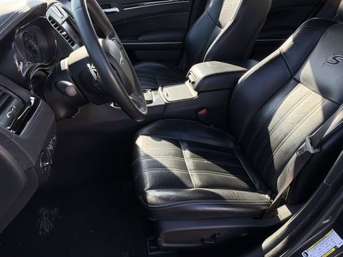 Used 2023 Chrysler 300 S image 19