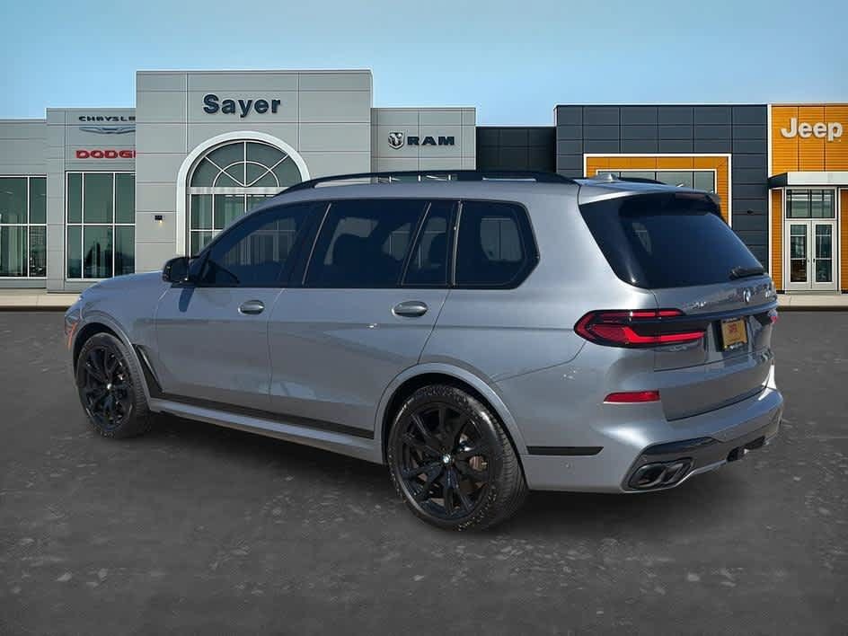 Used 2025 BMW X7 M60i w/ Executive Package AWD/4WD image 5