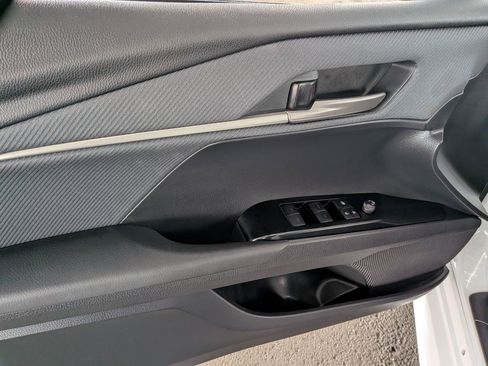 Certified 2025 Toyota Camry SE FWD image 8