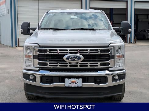 New 2025 Ford F350 XLT image 3