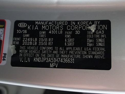 Used 2017 Kia Soul + FWD image 42