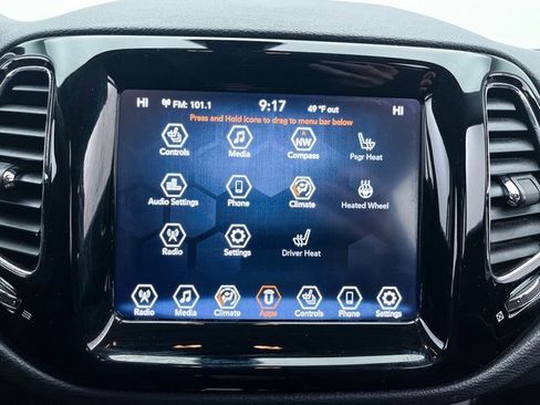 Used 2019 Jeep Compass Limited image 22