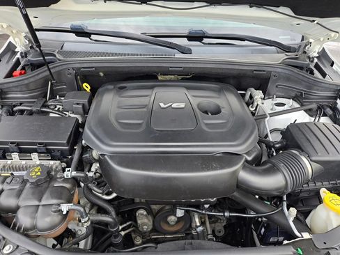 Used 2019 Jeep Grand Cherokee Altitude RWD image 15