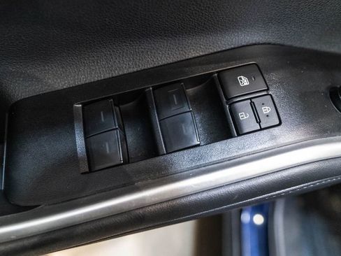 Used 2025 Toyota Highlander XSE AWD/4WD image 20