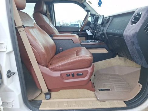Used 2011 Ford F250 King Ranch w/ King Ranch w/Chrome Pkg image 10