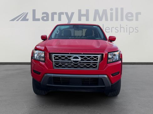 Used 2022 Nissan Frontier SV image 8