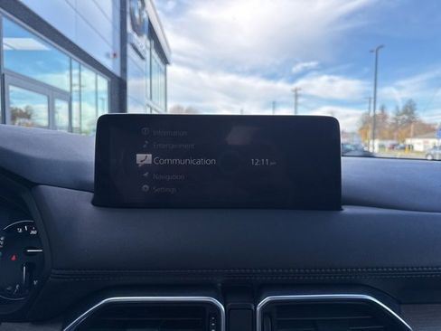 Used 2021 MAZDA CX-5 Signature image 17