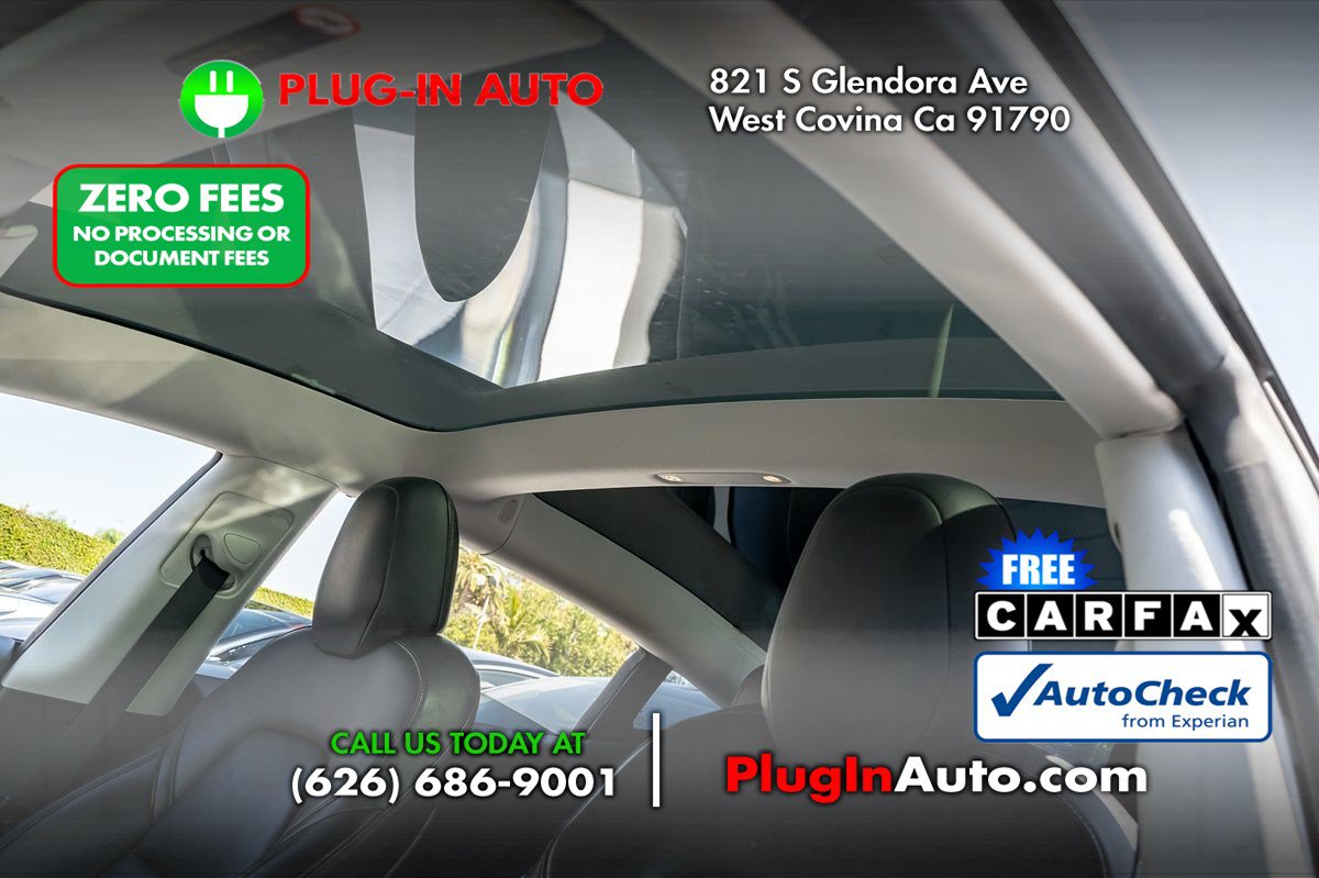 Used 2018 Tesla Model 3 Mid Range RWD image 9