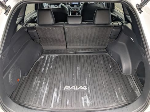 Used 2020 Toyota RAV4 XSE w/ XSE Grade Weather Package AWD/4WD image 14