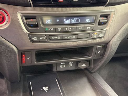 Used 2025 Honda Ridgeline RTL image 19