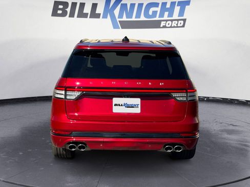 Used 2025 Lincoln Aviator Reserve w/ Equipment Group 201A image 4