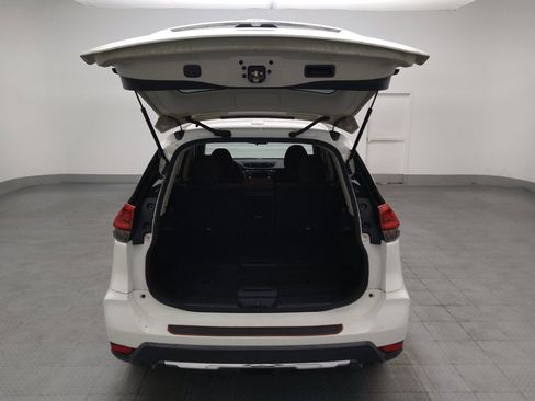 Used 2019 Nissan Rogue S FWD image 29