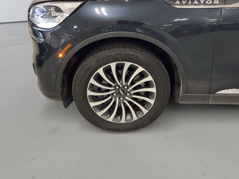 Used 2022 Lincoln Aviator Reserve w/ Equipment Group 201A RWD image 4