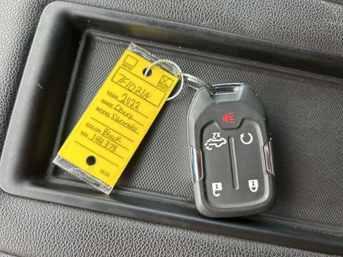 Used 2022 Chevrolet Silverado 1500 LTZ image 32