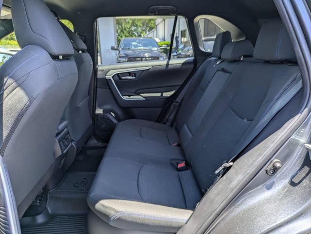 Used 2022 Toyota RAV4 SE AWD/4WD image 14
