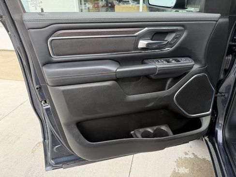 Used 2026 RAM 1500 Laramie AWD/4WD image 17