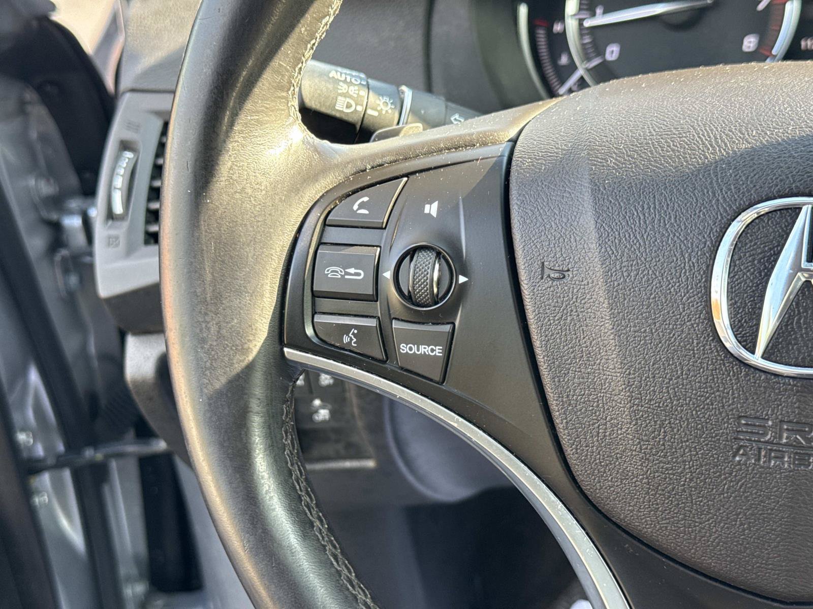 Used 2017 Acura MDX w/ Technology Package AWD/4WD image 11