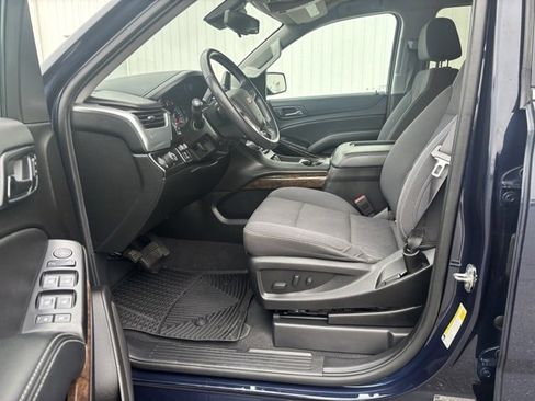 Used 2020 Chevrolet Tahoe LS w/ Enhanced Driver Alert Package image 9