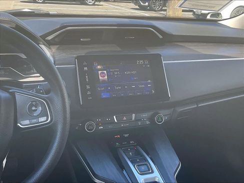 Used 2018 Honda Clarity Plug-In Hybrid image 8