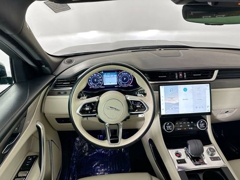 Used 2021 Jaguar F-PACE S AWD/4WD image 23