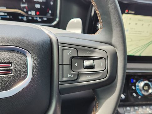 Used 2025 GMC Sierra 1500 AT4 w/ AT4 Premium Package AWD/4WD image 21