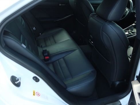 Used 2015 Lexus IS 250 w/ F-Sport Package RWD image 30