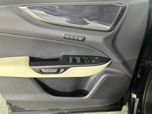 Used 2023 Lexus NX 350 AWD image 12