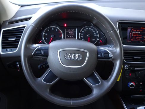Used 2015 Audi Q5 2.0T Premium image 18