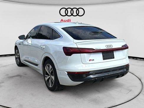 Used 2024 Audi Q8 e-tron Premium Plus w/ Premium Plus Package AWD/4WD image 5