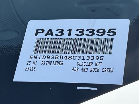 New 2025 Nissan Pathfinder Rock Creek image 22