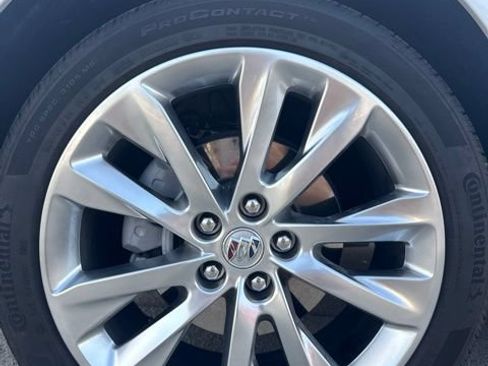 Used 2023 Buick Envision Avenir AWD/4WD image 11