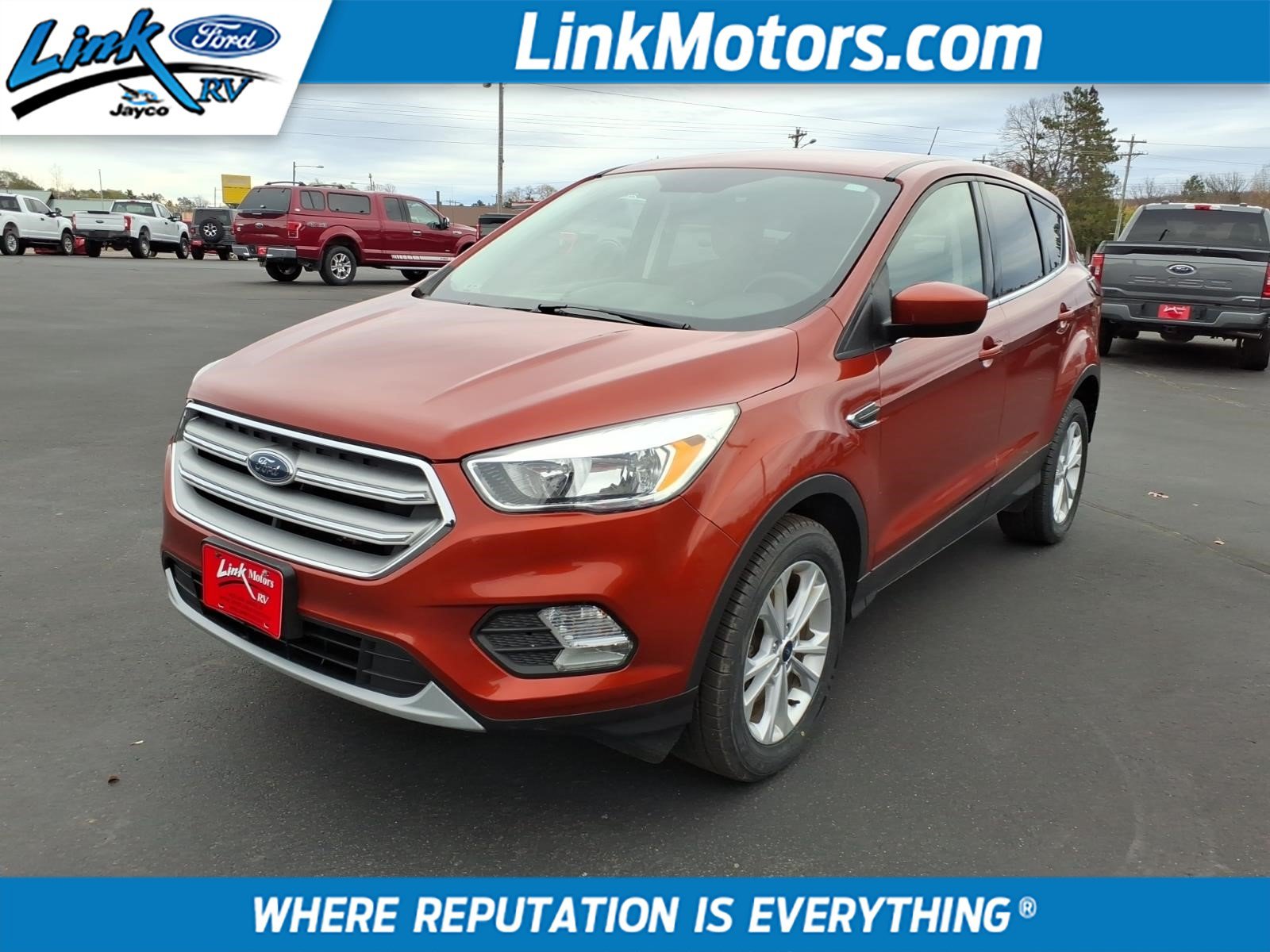 Used 2019 Ford Escape SE AWD/4WD image 1