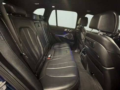 Used 2021 BMW X5 M50i w/ Executive Package AWD/4WD image 41