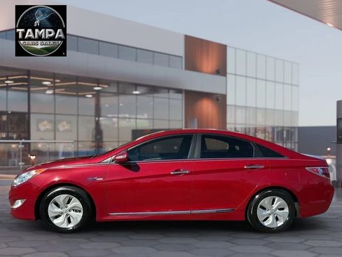 Used 2015 Hyundai Sonata Hybrid image 8