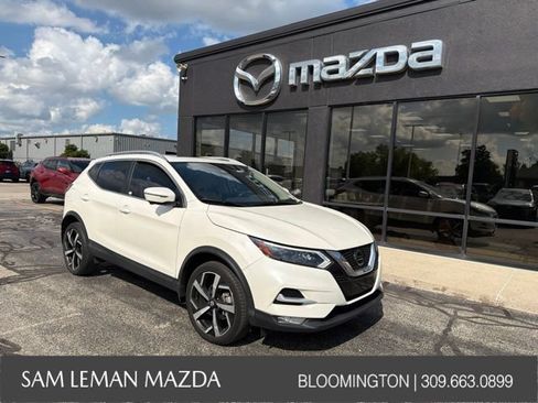 Used 2022 Nissan Rogue Sport SL w/ Premium Package AWD/4WD image 1